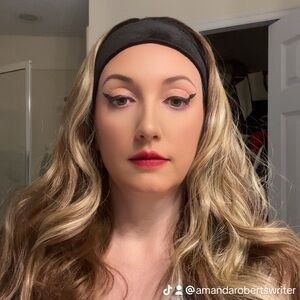 BNWT Pauline Headband Coffee Blend Standard Size by Chelsea Smith Crowns